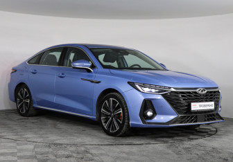 Подержанный автомобиль Chery Arrizo 8 2023 года (3 фото)