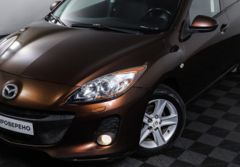 Подержанный автомобиль Mazda 3 Sedan 2012 года (21 фото)