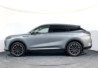 Подержанный автомобиль Exeed RX 2023 года (8 фото)