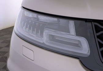 Подержанный автомобиль Land Rover Range Rover Sport 2021 года (11 фото)