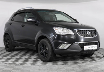 Подержанный автомобиль SsangYong Actyon 2011 года (3 фото)