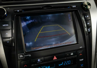 Подержанный автомобиль Toyota Camry Sedan 2015 года (12 фото)