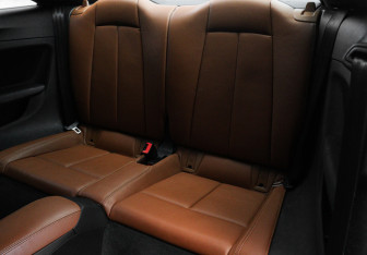 Подержанный автомобиль Audi TT Coupe 2015 года (12 фото)