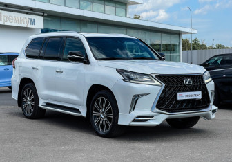 Подержанный автомобиль Lexus LX 2020 года (3 фото)