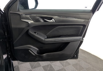 Подержанный автомобиль Haval Jolion 2023 года (24 фото)