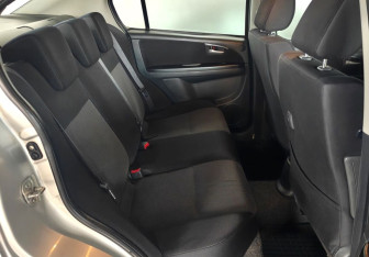 Подержанный автомобиль Suzuki SX4 Sedan 2008 года (10 фото)