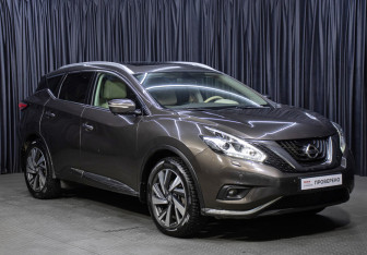 Подержанный автомобиль Nissan Murano Suv 2019 года (3 фото)