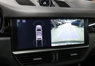 Подержанный автомобиль Porsche Cayenne 2019 года (22 фото)