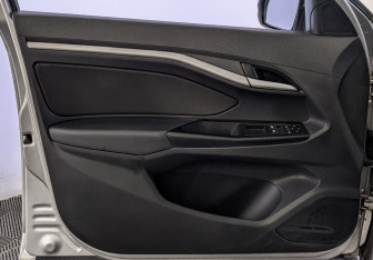 Подержанный автомобиль LADA (ВАЗ) Vesta Sedan 2018 года (19 фото)