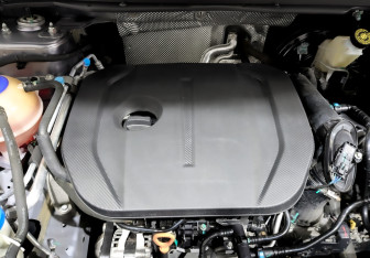 Подержанный автомобиль Omoda C5 2023 года (9 фото)