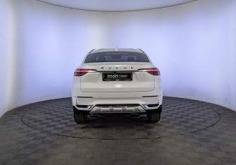 Подержанный автомобиль Haval F7x 2021 года (6 фото)