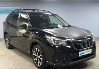 Подержанный автомобиль Subaru Forester Suv 2020 года (3 фото)