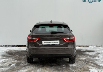 Подержанный автомобиль LADA (ВАЗ) Vesta Wagon 2019 года (6 фото)
