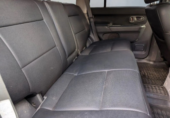Подержанный автомобиль Mitsubishi Pajero Sport 2006 года (11 фото)