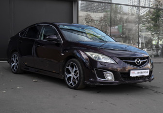 Подержанный автомобиль Mazda 6 Liftback 2008 года (3 фото)