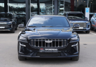 Подержанный автомобиль Geely Preface 2024 года (2 фото)