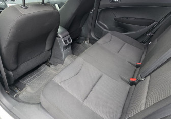 Подержанный автомобиль Peugeot 408 2013 года (10 фото)