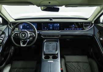 Подержанный автомобиль Voyah Free 2023 года (14 фото)