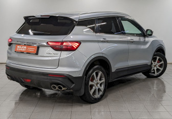 Подержанный автомобиль Geely Coolray 2021 года (5 фото)