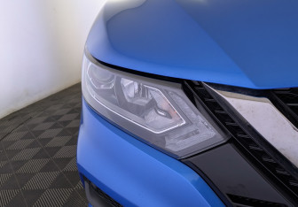 Подержанный автомобиль Nissan Qashqai 2021 года (17 фото)