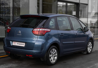 Подержанный автомобиль Citroen C4 Picasso 2012 года (4 фото)