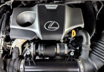 Подержанный автомобиль Lexus RX 2017 года (9 фото)