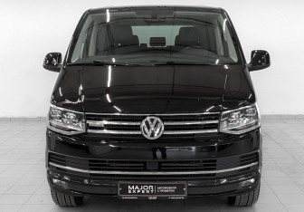 Подержанный автомобиль Volkswagen Multivan 2019 года (2 фото)