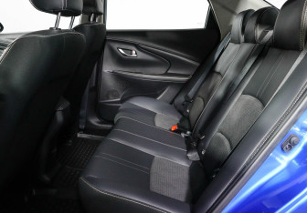 Подержанный автомобиль Changan Alsvin 2023 года (14 фото)