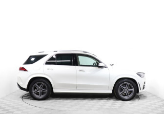 Подержанный автомобиль Mercedes-Benz GLE 2019 года (4 фото)