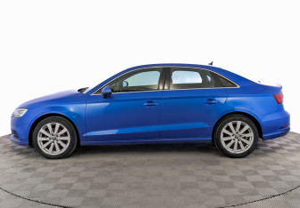 Подержанный автомобиль Audi A3 Sedan 2019 года (8 фото)
