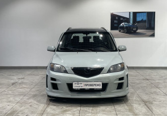 Подержанный автомобиль Mazda 2 Hatchback 2004 года (2 фото)
