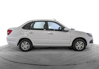 Подержанный автомобиль LADA (ВАЗ) Granta Sedan 2023 года (4 фото)