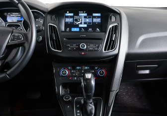 Подержанный автомобиль Ford Focus Wagon 2019 года (13 фото)