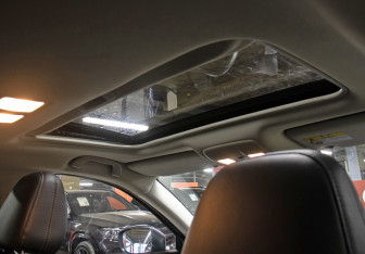 Подержанный автомобиль Mazda CX-5 2023 года (17 фото)