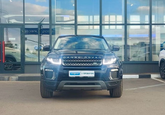 Подержанный автомобиль Land Rover Range Rover Evoque 2016 года (2 фото)