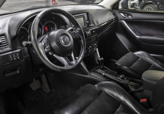Подержанный автомобиль Mazda CX-5 2013 года (16 фото)