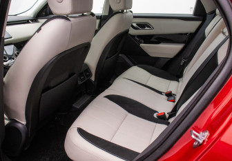 Подержанный автомобиль Land Rover Range Rover Velar 2018 года (11 фото)