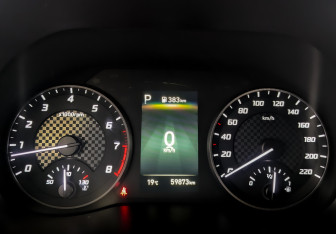 Подержанный автомобиль Hyundai Solaris Sedan 2021 года (13 фото)