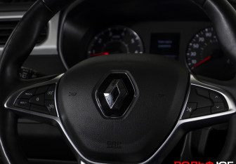 Подержанный автомобиль Renault Arkana 2021 года (15 фото)