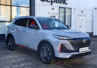 Подержанный автомобиль Changan CS55PLUS 2023 года (3 фото)