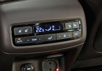 Подержанный автомобиль Hyundai Palisade 2023 года (23 фото)