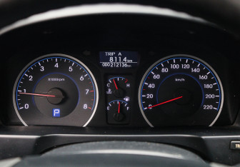 Подержанный автомобиль Hyundai Elantra Sedan 2010 года (15 фото)