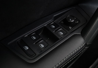 Подержанный автомобиль Volkswagen Tiguan 2018 года (21 фото)