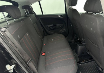 Подержанный автомобиль Opel Corsa 2011 года (14 фото)