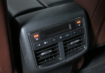 Подержанный автомобиль Mazda CX-9 2020 года (22 фото)