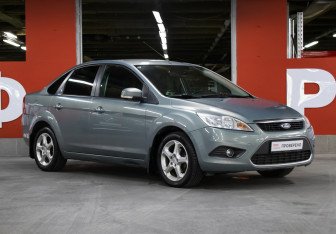 Подержанный автомобиль Ford Focus Sedan 2009 года (3 фото)