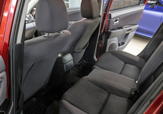 Подержанный автомобиль Mazda 3 Sedan 2008 года (12 фото)