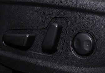 Подержанный автомобиль Hyundai Santa Fe 2018 года (15 фото)