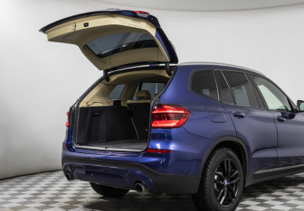 Подержанный автомобиль BMW X3 2018 года (18 фото)