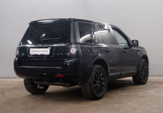 Подержанный автомобиль Land Rover Freelander 2011 года (5 фото)
